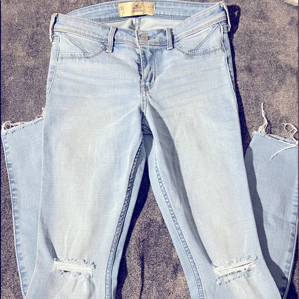 Hollister skinny distressed jeans